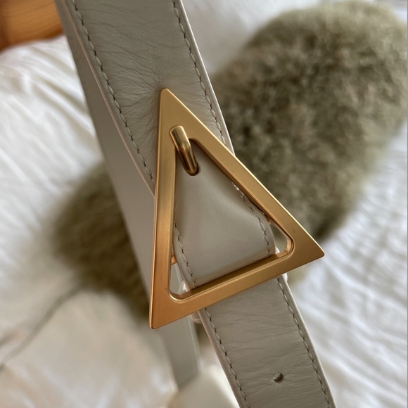 Padded cassette crossbody bag - Picture 5 of 7